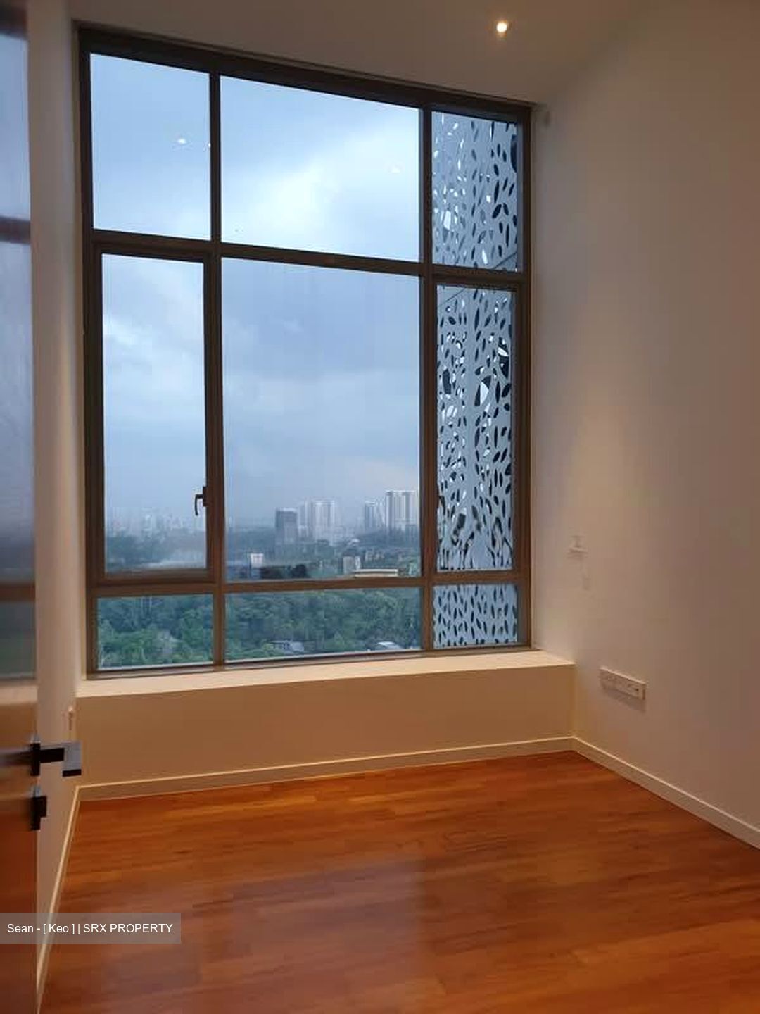 Cyan (D10), Condominium #568279021